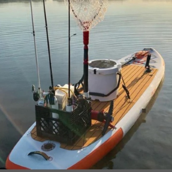 NWOT Cooler Seat - holds up to 220 lb. - Picture 7 of 16